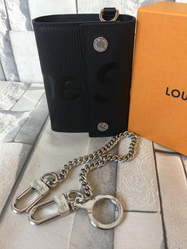 大人気★ ルイヴィトンスーパーコピー シュプリームM67711 CH.CP WALLET チェーンウォレット 三つ折り財布