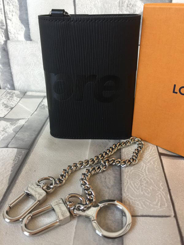 大人気★ ルイヴィトンスーパーコピー シュプリームM67711 CH.CP WALLET チェーンウォレット 三つ折り財布