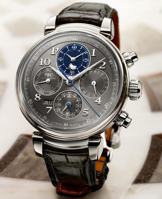 新作 IWC ダ・ヴィンチ・パーペチュアル・カレンダー・クロノグラフ IW392103