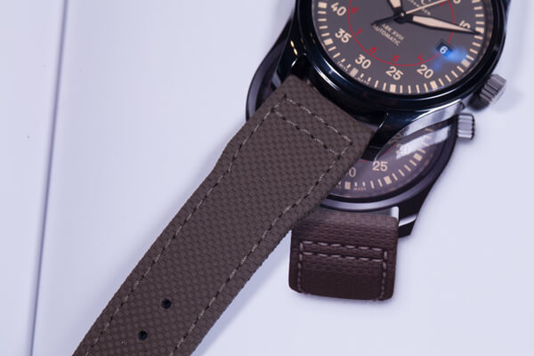 IWCスーパーコピー パイロットウォッチ マーク18 トップガンミラマー IW324702