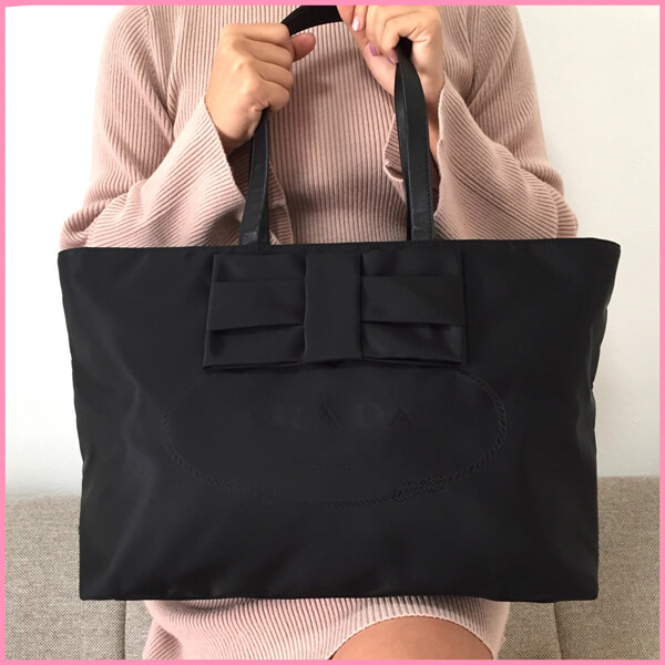 国内即発【PRADA】プラダスーパーコピーおリボンナイロン+レザー/トートバック/NERO IBG028