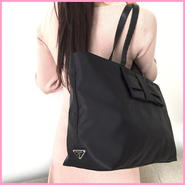 国内即発【PRADA】プラダスーパーコピーおリボンナイロン+レザー/トートバック/NERO IBG028