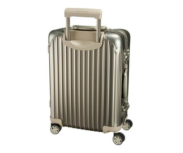 リモワ トパーズ チタニウム 《32L》 4輪 トローリー 944.52 RIMOWA TOPAS TITANIUM ゴールド スーツケース リモア TSA付 機内持込み可