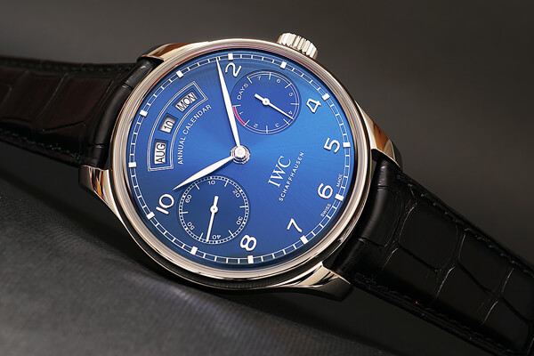 IWC ポルトギーゼ アニュアルカレンダー IW503502