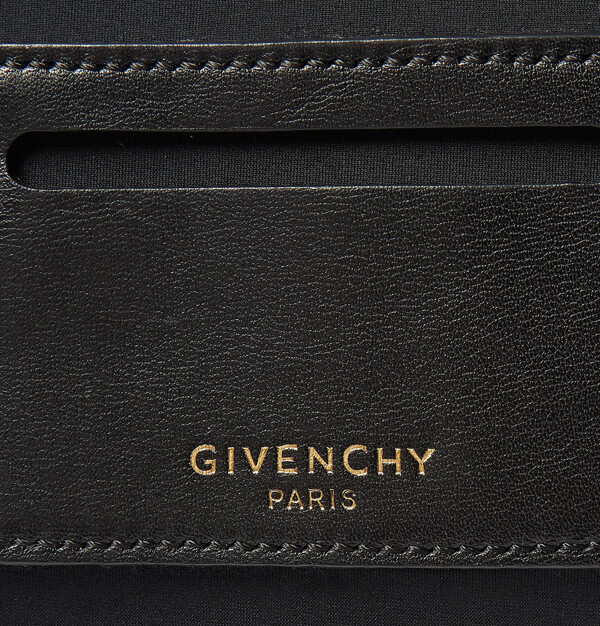 2015新作GIVENCHY【ジバンシィスーパーコピー】 STAR-EMBOSSED BACKPACK ブラック