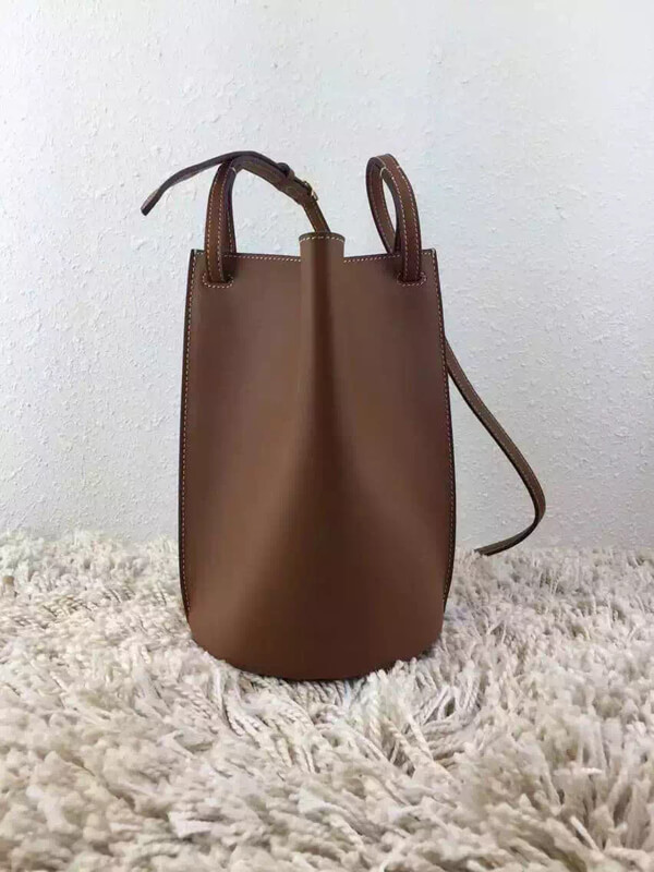 新着秋冬セリーヌ コピー☆ピンチドバッグ ☆ナチュラルカーフ 176743A49.29BK