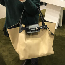 セリーヌスーパーコピーゴム引きBIG BAGトート 最新作でお作り少数!