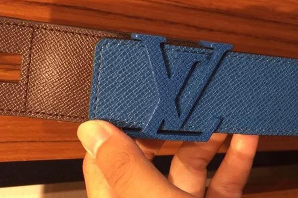 ルイヴィトン ベルト コピー サンチュール・LV イニシアル 35MM タイガ M6090U