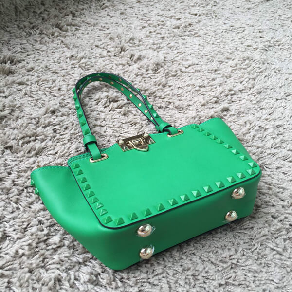18SS V034 ヴァレンティノ ヴァレンティノスーパーコピー "Rockstud" medium trapaze tote