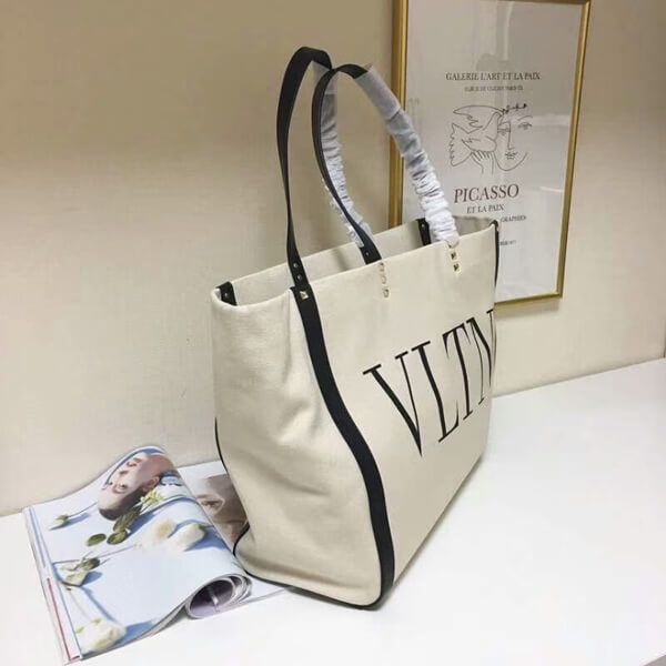19AW新作!!大人気!ヴァレンティノスーパーコピー★ヴァレンティノ★Vltnトートバッグ