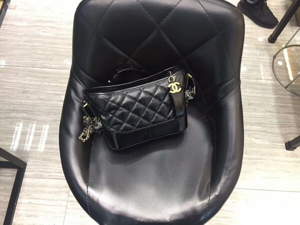 18SS★シャネルスーパーコピー★ガブリエル ゴート&MIX金具 ホーボーバッグ/黒 A93824 Y33241