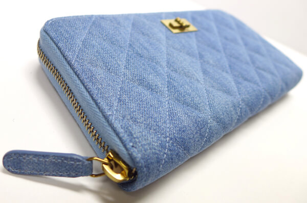 シャネル 長財布 デニム ラウンドファスナー ZIP WALLET 2.55 A80830