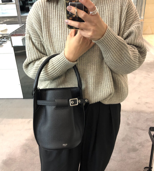 注目商品!セリーヌ BIG BAG BUCKET NANO BLACK ビッグバッグ バケット ナノ 偽物