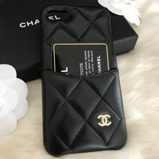 シャネル 全機種対応 スマホケース スーパーコピー ラムスキンxG金具・即発