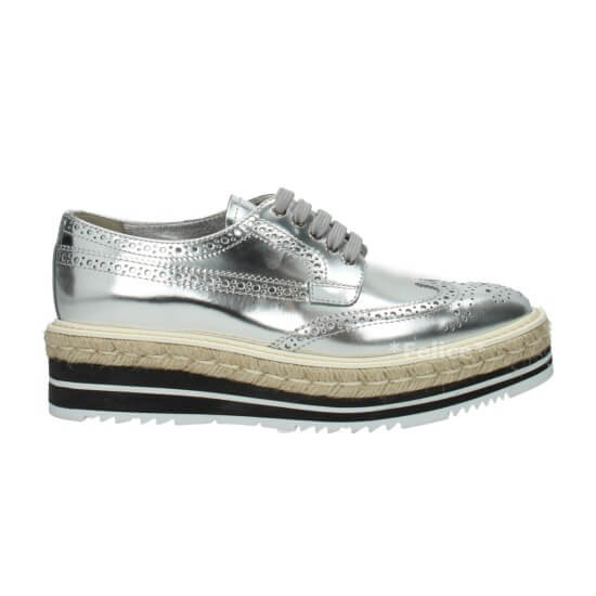 2018-19新作素敵*PRADA プラダスーパーコピー*レースアップ ダービー シューズ