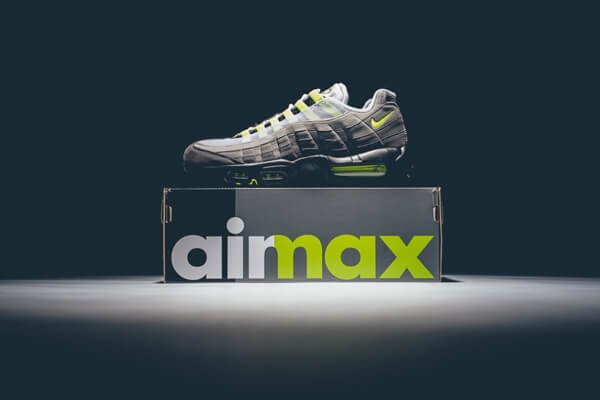エアマックス95 イエローグラデ 偽物 2023 ナイキ Air Max 95 OG スーパーコピー★最高の履き心地 CD7495-101 入手困難