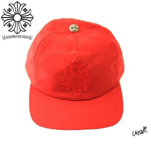 CHROME HEARTS クロムハーツ キャップ コーデ コピー 高級シルクキャップ ダガー刺繍 レッド