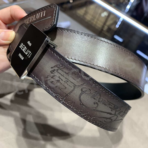 ベルルッティ 偽物 カリグラフィ バックル留め カーフレザーベルト berluti152