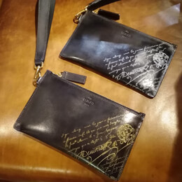 限定希少品◆関税込ベルルッティ カードケース◆クラッチバッグ