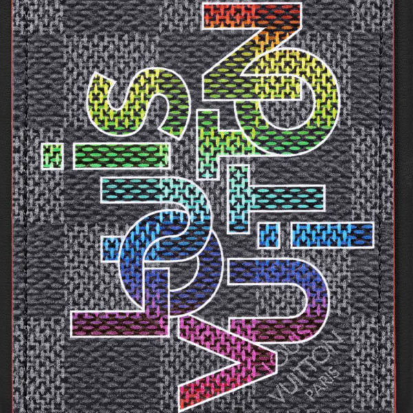 ★入手困難!IPHONE・バンパー 11 PRO★すぐ届く!M69429/M69430