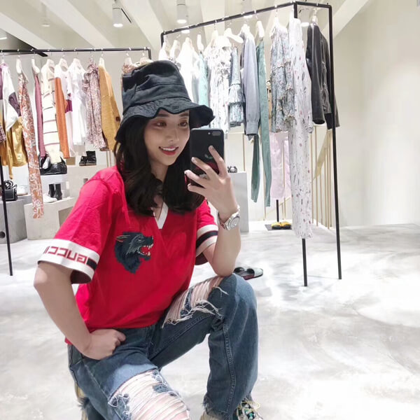 新色☆希少!グッチスーパーコピー グッチ Red Tシャツ