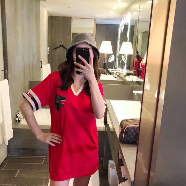 新色☆希少!グッチスーパーコピー グッチ Red Tシャツ