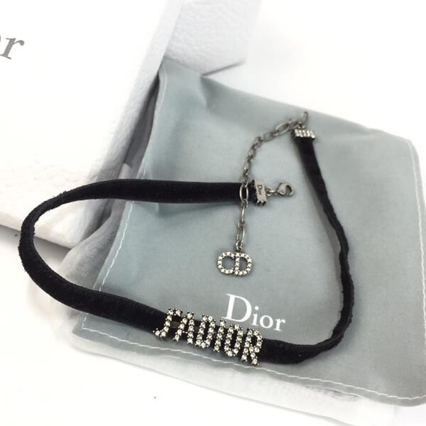 ディオール チョーカー 偽物 dior ネックレス 偽物 コピー 2023完売前に新作を先取り