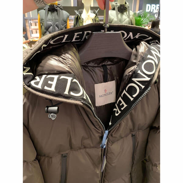 モンクレール 偽物ダウンジャケット  新色ダウン 21-22AW MONTCLA 0911B56900C030082Q