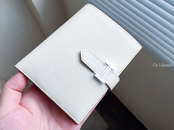 入手困難 エルメス 財布 コピー ベアンコンパクト財布クレＸシルバー金具