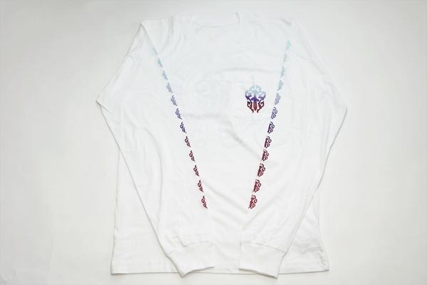 日本未入荷 クロムハーツ Tシャツ スーパーコピー マルチダガー 長袖 ホワイト CH132