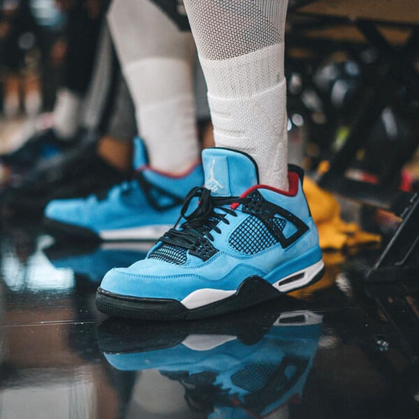 人気話題!ジョーダン トラビス 偽物!ナイキ x Travis Scott Air Jordan 4 Retro スコット カクタス ジャック