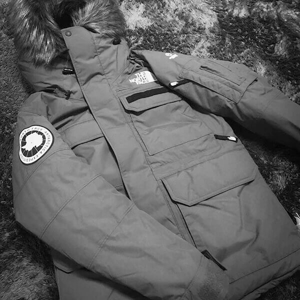 入手困難激レアノースフェイス コピー Southern Cross Parka サザンクロスジャケット 偽物 ND91920