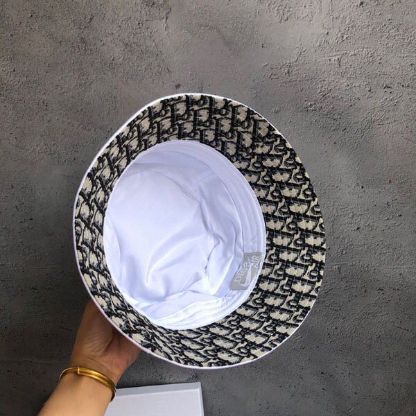 ナイキ ディオール キャップ ディオール Jordan Wings Bucket Hat 超激レア Air ディオール