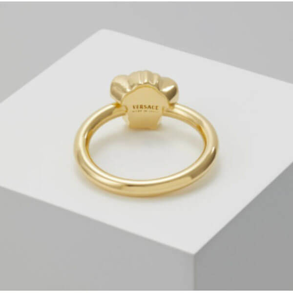関税送料込ヴェルサーチ 偽物 リング メドゥーサヘッド スタッド versace74