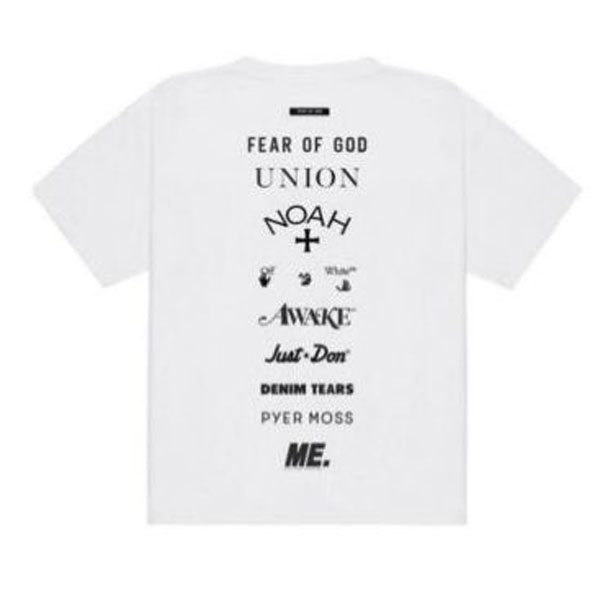 名だたるブランドコラボ 超激レア!FEAR OF GOD GF Tシャツ 偽物