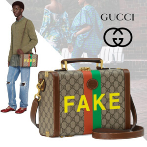 グッチ FAKE/NOT プリント ビューティーケース偽物633587 2GCAG 8280