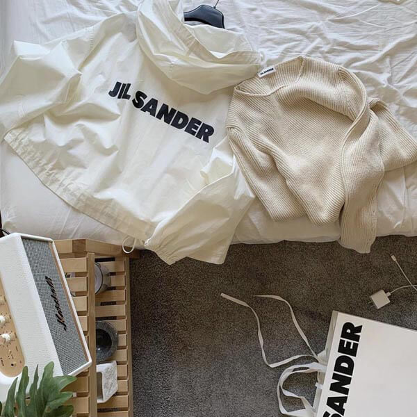★関税込★ Jil Sander 新作 ロゴ ブルゾン パーカ偽物JSES420005WS244900A