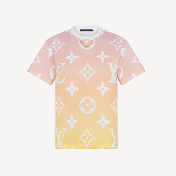 襟元のチェーンがポイント♪ルイヴィトン バイ・ザ・プール☆モノグラム オンブレ Tシャツ 偽物☆1A8RPE