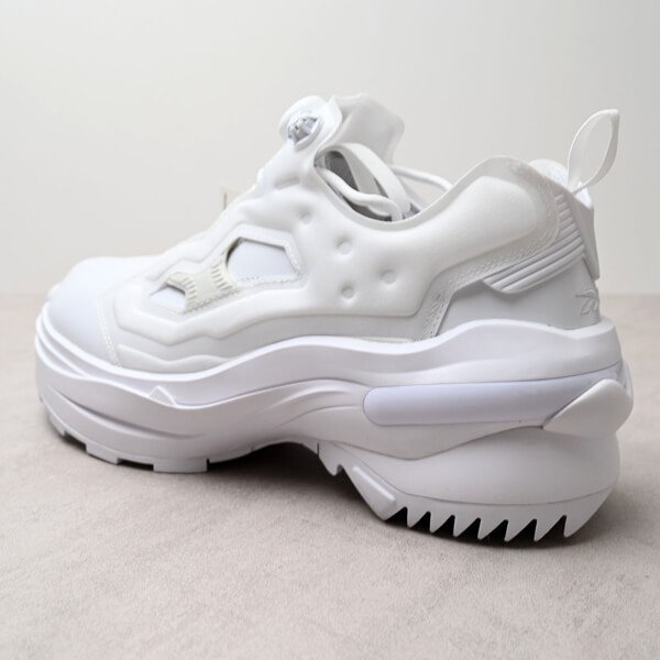 激レア確定!メゾンマルジェラ MM x Reebok Tabi ポンプフューリーコピー