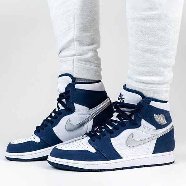 希少!ナイキ エアジョーダン1 RETRO HIGH OG GS MIDNIGHT NAVY CO.JP DC1788-100