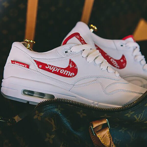 シュプリーム ルイヴィトン ナイキ エアマックス 1 偽物AIR MAX 1 カスタムが海外で話題に!