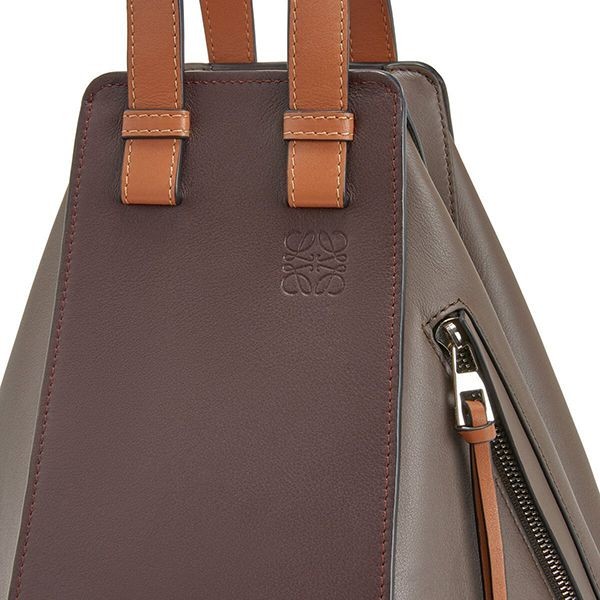 ◇ロエベ◆VIP SALE!多機能デザイン ハンモックスモールバッグ 偽物