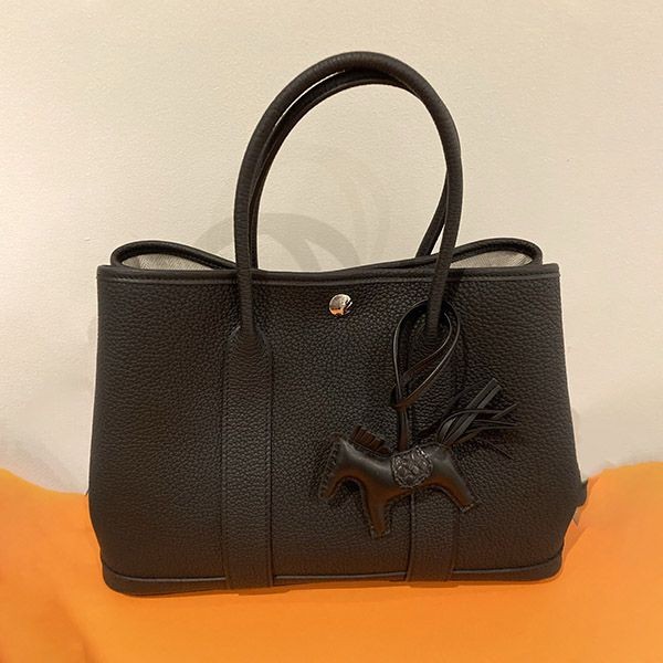 エルメス 偽物 トートバッグガーデンパーティネゴンダ エルメスB68