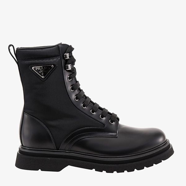 履き心地の良いプラダ ロゴ付 ブラッシュドレザー&リナイロン コンバットブーツ偽物 2UE011 3LFR