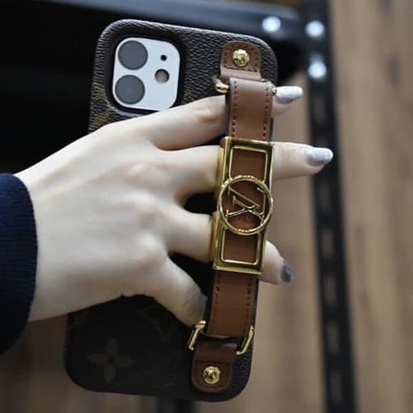 ルイヴィトン 全機種対応スマホケース ハイブランド 安い iphone ケース 偽物 バンパー M69782