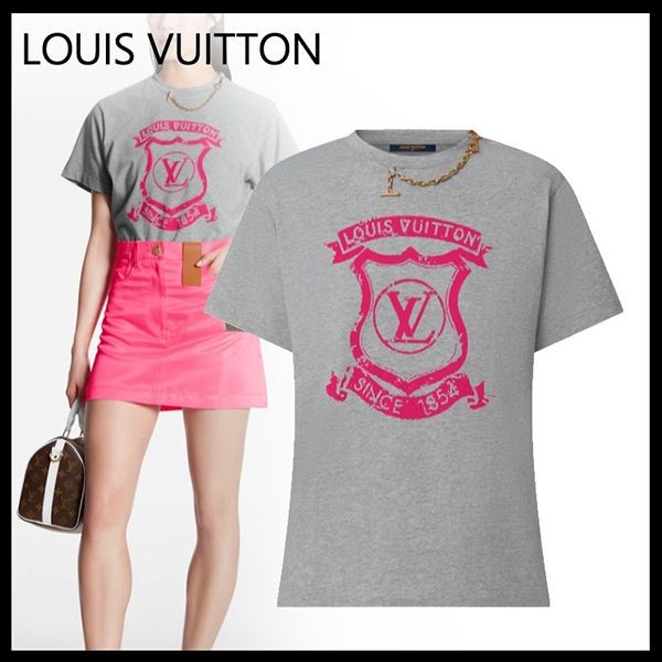 ◇ルイヴィトン◇LVコートオブアームTシャツ 偽物★送料込★1AAAE9
