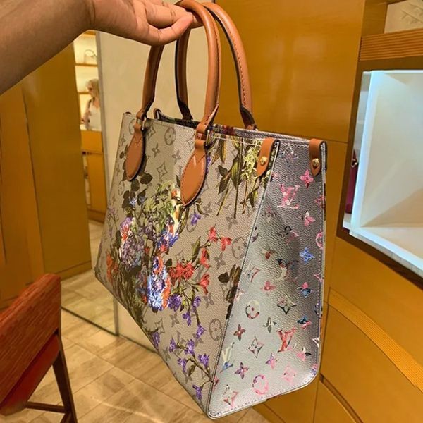 新作で超限定◆ルイヴィトン◆トートバッグ オンザゴー MM コピー M21233