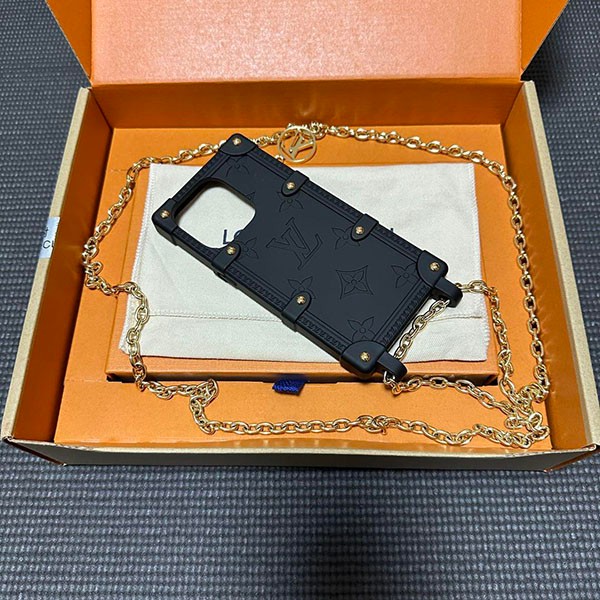 待望の新作登場 ルイヴィトン 全機種対応 iPhone ケース コピー トランク M81997