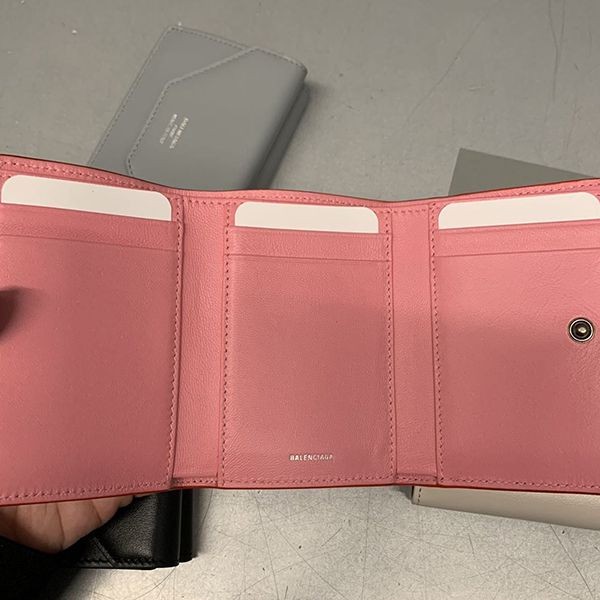 バレンシアガ エンべループミニウォレット*各色日本未入荷