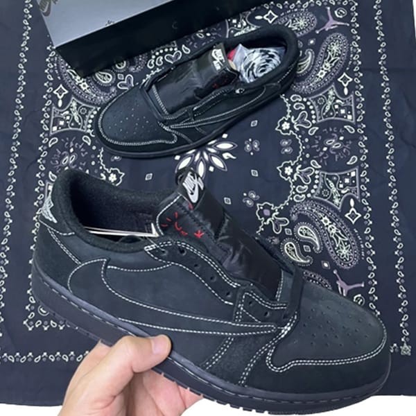 ブラックファントム 偽物 ナイキ エアジョーダン1 Travis Scott Retro Low スーパーコピー スニーカー◆男女兼用